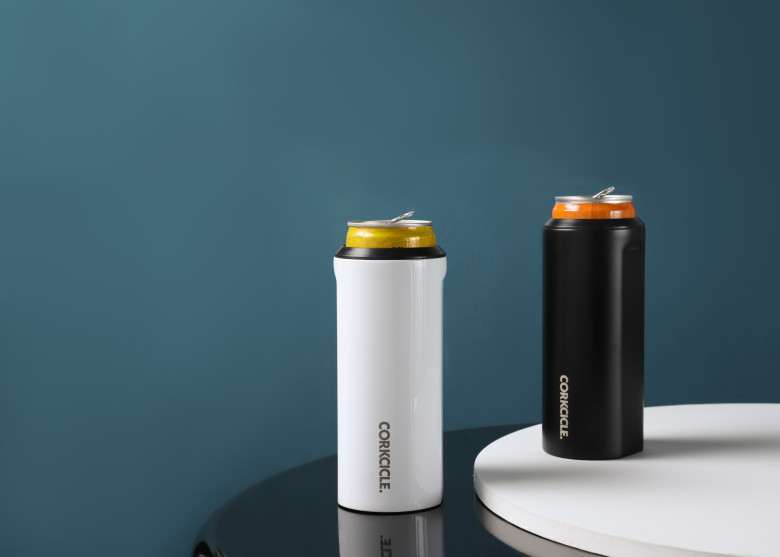 Arctican Can Cooler - by Corkcicle – GYFTZ