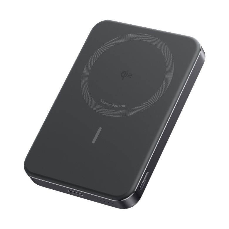 ●8/0410k02 Anker Power Bank MagGo Sli Anker MagGo Power Bank (10K, Slim)